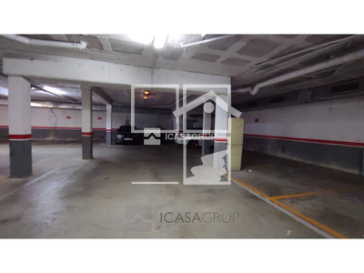 Local en Calle Badajoz     , Rubí Barcelona