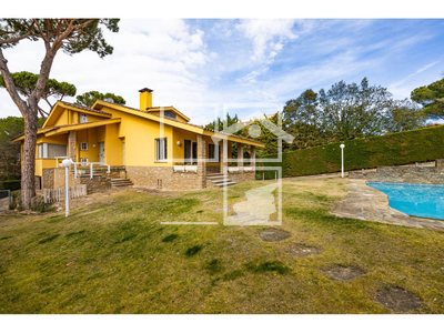 Local en Taradell Barcelona