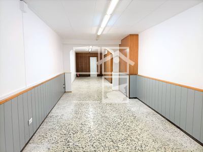 Inmueble en Calle GURB    Planta baixa, Barcelona