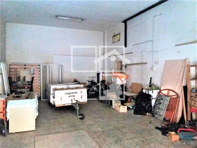 Inmueble en Calle Prat de la Riba Número 18  , Barcelona