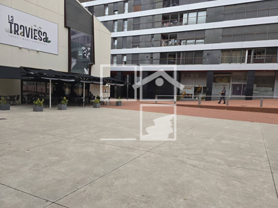 Inmueble en Plaza Comte Guifré    local, Barcelona