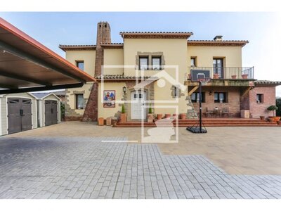 Inmueble en BayÃ©s, Barcelona