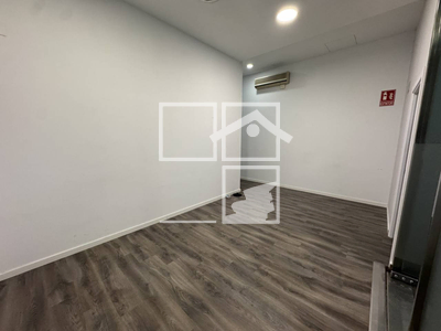 Local en Calle Sant Antoni Maria Claret    , Martorell Barcelona