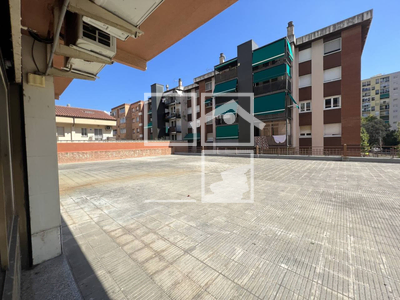 Inmueble en Calle Abrera    , Barcelona