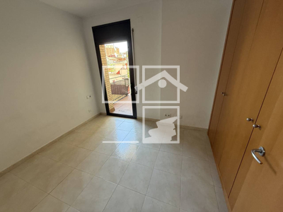 Local en Calle EUGENI FERRER DALMAU    2, Terrassa Barcelona