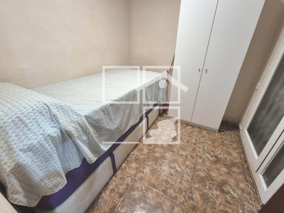 Local en Calle Reus    BAJOS , Badalona Barcelona