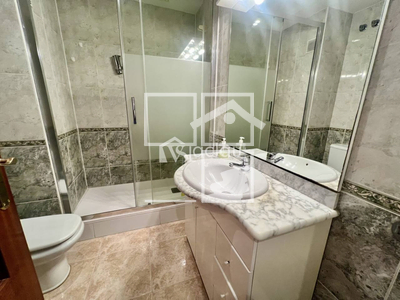 Inmueble en Calle Lluís Puigjaner    4º, Barcelona