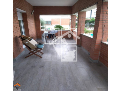 Inmueble en Ronda Est    , Barcelona