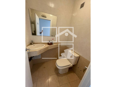 Local en Plaza Josep Maria Folch i Torres    1, Granollers Barcelona