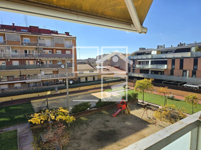 Inmueble en Calle Voluntarios    2º, Barcelona