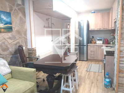 Inmueble en Calle Alps    BAJOS, Barcelona