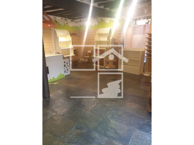 Local en Olot Girona