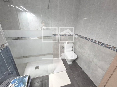 Local en Calle Calderón de la Barca    , Badalona Barcelona