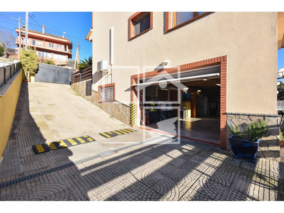 Local en Calle Tagamanent    , La Roca del Vallès Barcelona