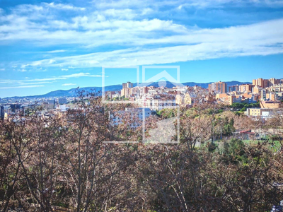 Inmueble en Avenida Can Serra    5, Barcelona