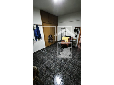 Local en Calle Julián Gayarre    3, Badalona Barcelona