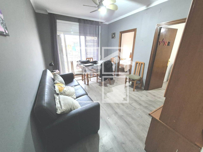 Local en Calle Hipòlit Lázaro    2º, Badalona Barcelona