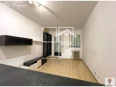 Local en MARGARIDA XIRGU, Sabadell Barcelona