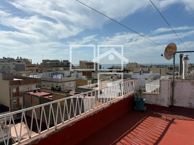 Local en Carrer Val de Zafan, La Ràpita Tarragona