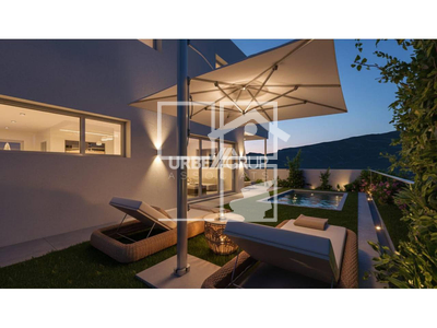 Inmueble en Calle JOSEP VALLES  Número 32  , Barcelona